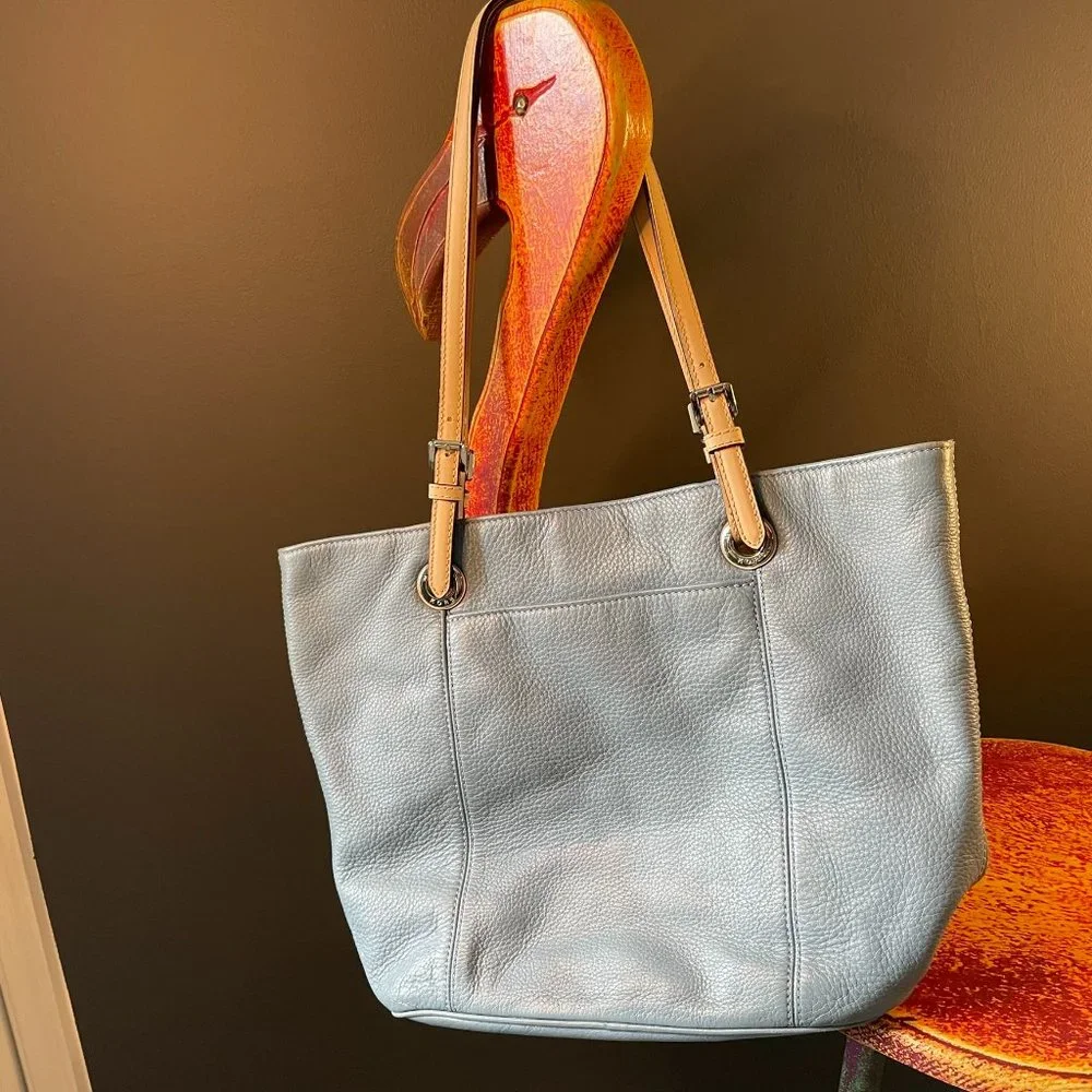 Michael Kors Tote Bag - Picture 4 of 6
